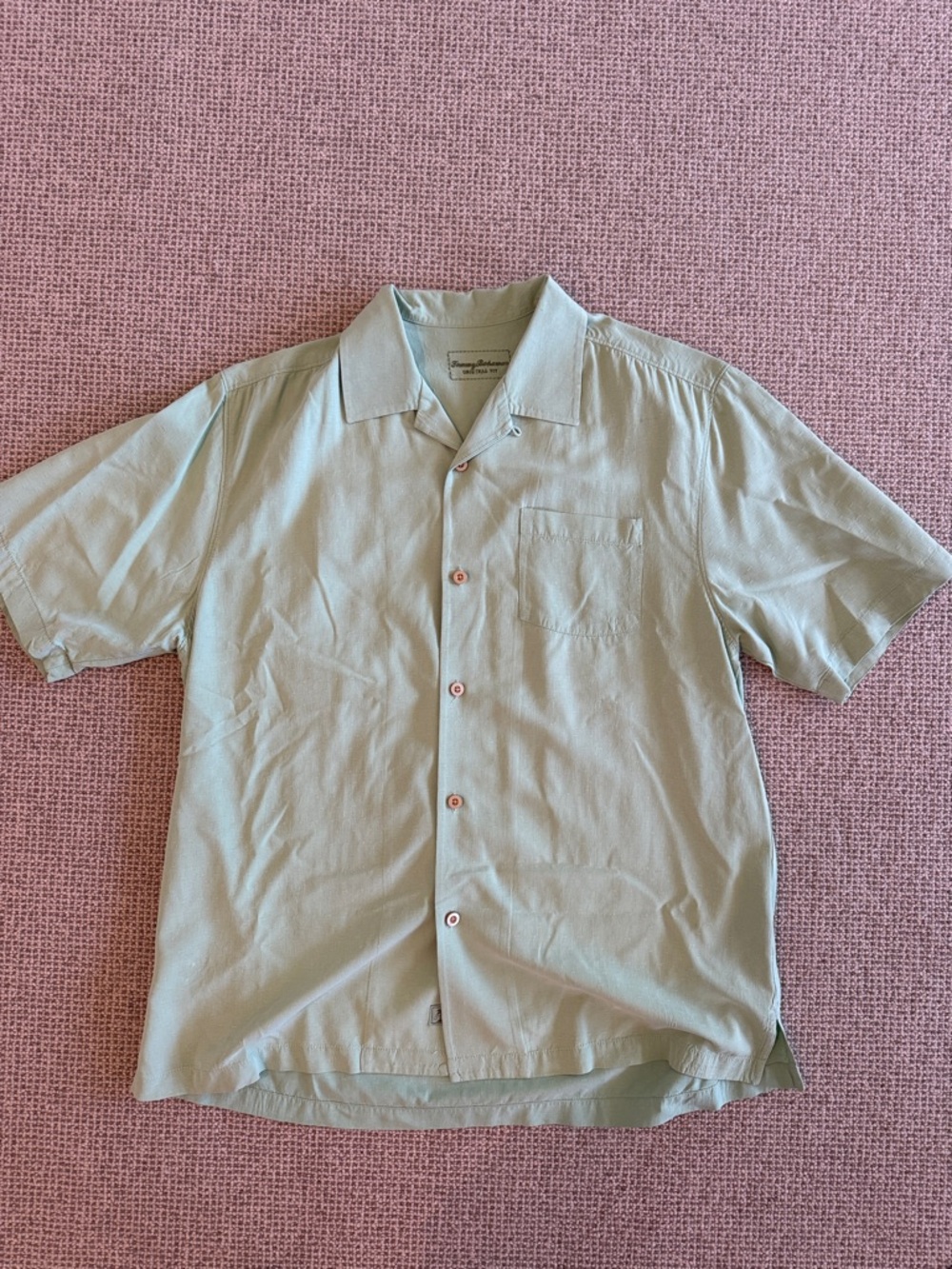 Tommy Bahama 100% silk Light green button down - size M